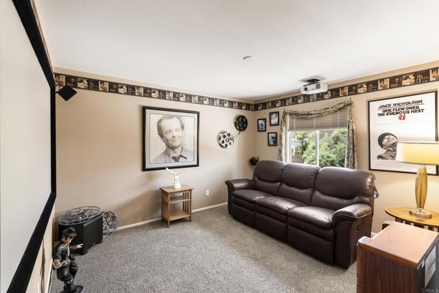 1222 N Creekside Drive, Chula Vista CA: https://media.crmls.org/mediaz/5e00307c-4b6b-4608-ba01-b32d5a3347e8.jpg