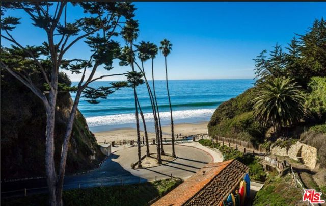 1601 Alisa Estate, Santa Barbara CA: https://media.crmls.org/mediaz/5e0188ee-ebeb-465b-8c74-1cdba5af5528.jpg