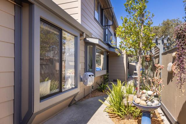 301 Euclid Avenue, Monterey CA: https://media.crmls.org/mediaz/5e01b763-16e8-4475-89e2-7f37ead4a768.jpg