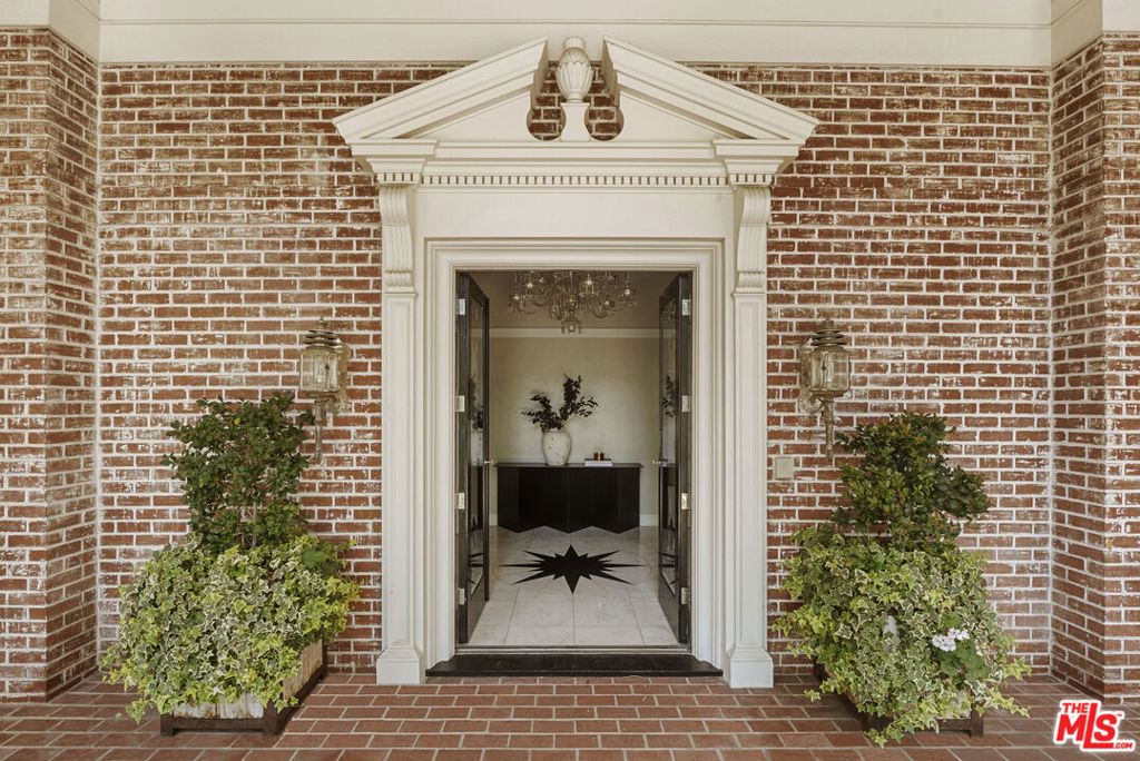 MLS #25552905 img 26