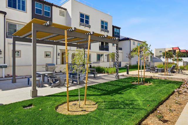 Detail Gallery Image 24 of 24 For 1307 Yannis Ct, El Cajon,  CA 92109 - 3 Beds | 2/1 Baths