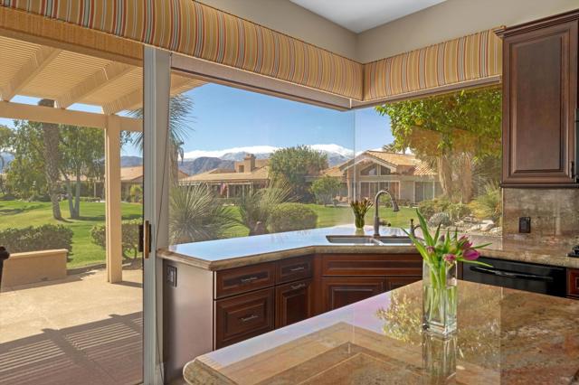 57 Pine Valley Drive, Rancho Mirage CA: https://media.crmls.org/mediaz/5e07933a-1510-468f-9df1-97f380f06fd5.jpg