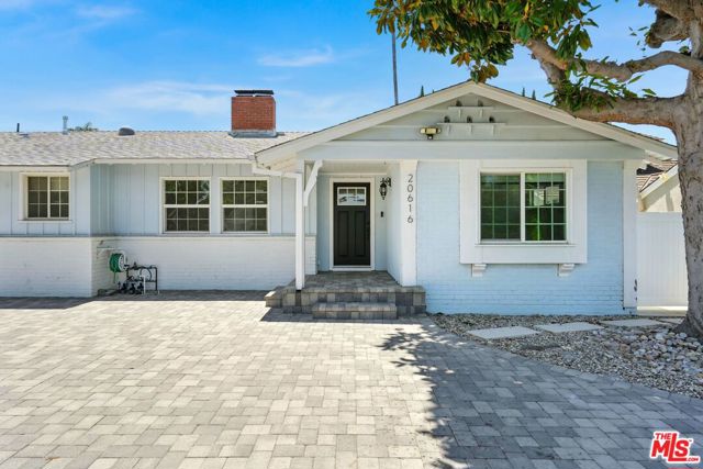 20616 Quedo Drive, Woodland Hills CA: https://media.crmls.org/mediaz/5e086d5c-ddea-4f42-a5f4-73086ffda2b5.jpg