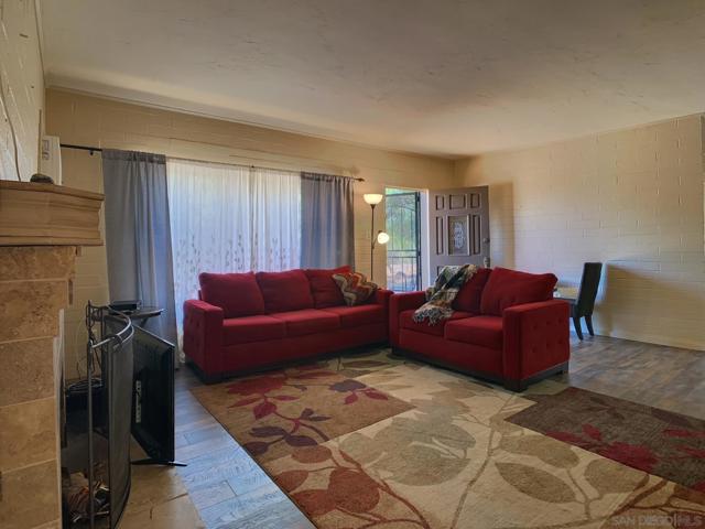 1445 Terracita Ln, Alpine CA: https://media.crmls.org/mediaz/5e088a98-8965-4b74-b27d-8ee9fa589b2b.jpg