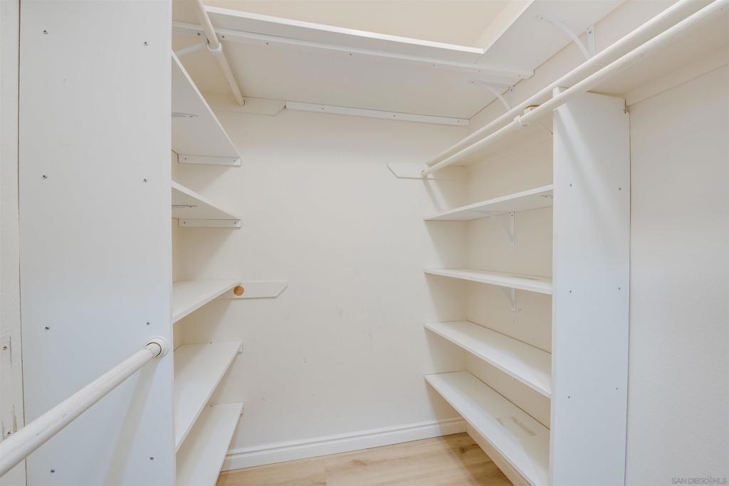 12051 Alta Carmel Ct - photo 17