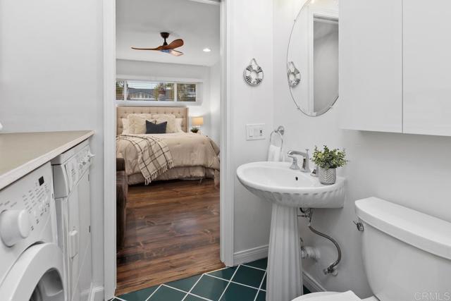 4704 Jumano Avenue, San Diego CA: https://media.crmls.org/mediaz/5e09a486-8389-4074-9261-bf2fc9d08462.jpg
