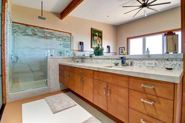 30005 Summit Road, Los Gatos CA: https://media.crmls.org/mediaz/5e09f71a-51ed-4379-aca3-e4457943fc43.jpg