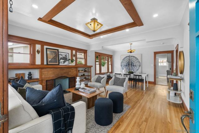 4646 48 Cherokee Avenue, San Diego CA: https://media.crmls.org/mediaz/5e0a499f-0f62-4d94-93e2-6c2b7e63108f.jpg