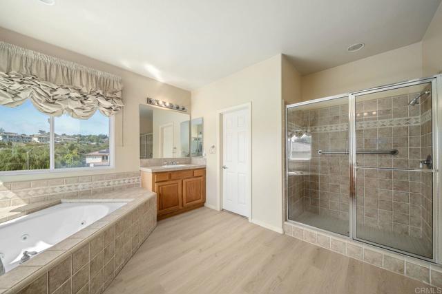 Detail Gallery Image 37 of 49 For 3748 Cavern Pl, Carlsbad,  CA 92010 - 5 Beds | 3 Baths