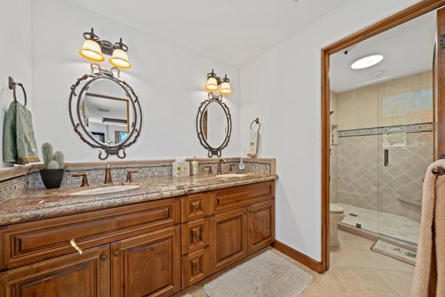 80675 Via Portofino, La Quinta CA: https://media.crmls.org/mediaz/5e0ba094-7745-4500-bd7f-7f207af5cc3f.jpg