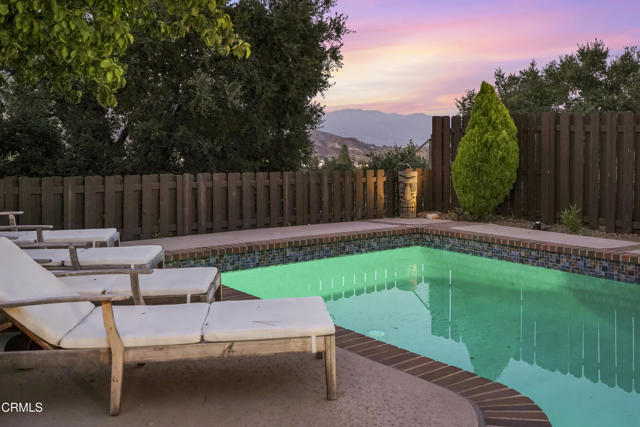 18845 Braemore Road, Porter Ranch CA: https://media.crmls.org/mediaz/5e0be74a-46fe-43a8-9587-ed0ed3d71161.jpg