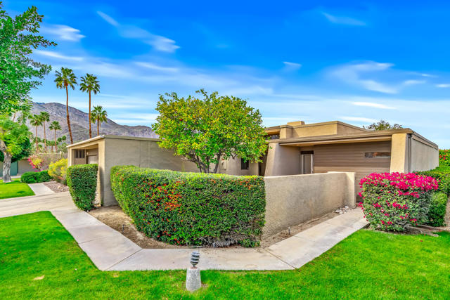 1456 Tiffany Circle N, Palm Springs, CA 92262