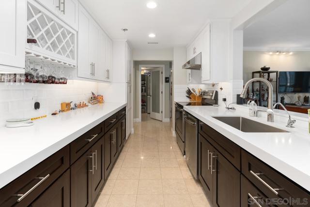 3890 Nobel Dr., San Diego CA: https://media.crmls.org/mediaz/5e0cbd06-9f02-4ab1-8d1a-5ee4b75ea92e.jpg