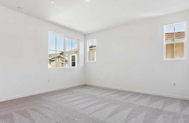 2524 Big Sky Drive, Fairfield CA: https://media.crmls.org/mediaz/5e0d7d45-afd8-484d-b408-019270f61e22.jpg