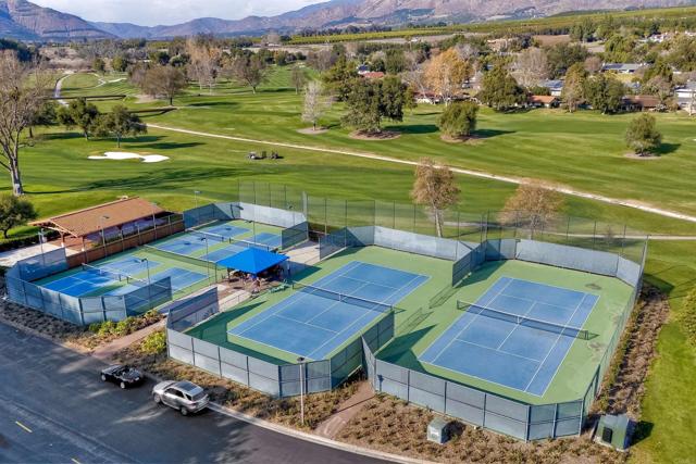 32423 Womsi Rd, Pauma Valley CA: https://media.crmls.org/mediaz/5e0f8067-aac5-41ca-853c-973ada79ef6c.jpg