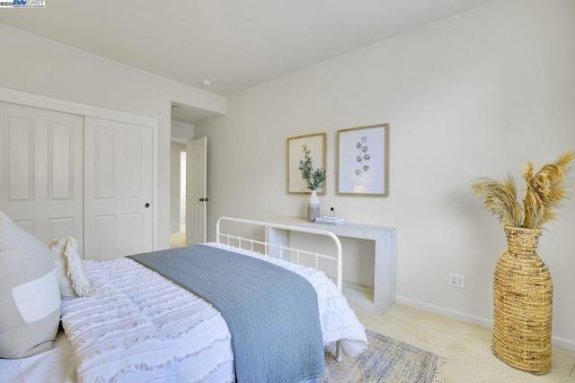 5092 Fioli Loop, San Ramon CA: https://media.crmls.org/mediaz/5e10e811-b1f7-44a2-80b5-1d3e01163bc6.jpg