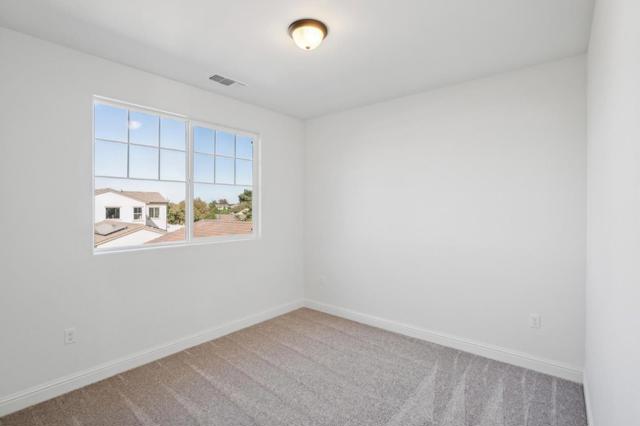 607 Santa Ynez Way, Marina CA: https://media.crmls.org/mediaz/5e10f0d5-63fd-4935-9f6b-e7b084739c0b.jpg