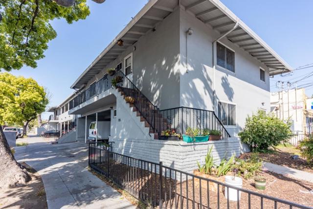 Image 13 of 18 For 215 Oak Street