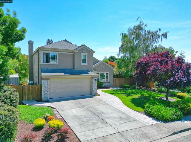 594 Morning Glory Dr, Benicia CA: https://media.crmls.org/mediaz/5e11475d-5102-415c-8b51-138081c288c0.jpg