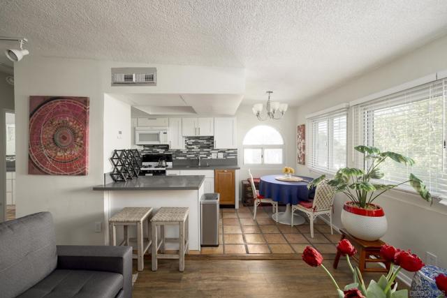 Image 27 of 48 For 2055 Albatross St