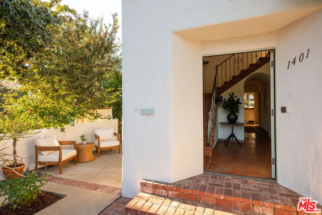 1401 Moncado Drive photo 4