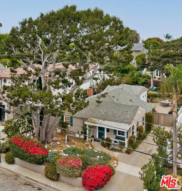 1633 2nd Street, Manhattan Beach, California 90266, 3 Bedrooms Bedrooms, ,2 BathroomsBathrooms,Residential,Sold,2nd,23246557