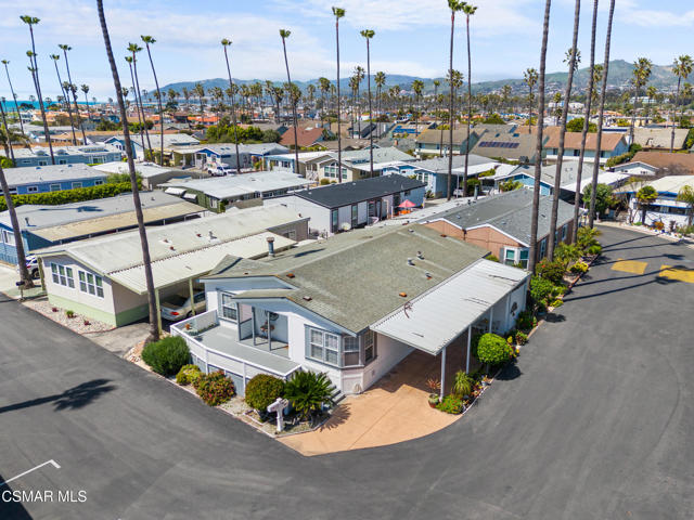 1215 Anchors Way Drive, Ventura CA: https://media.crmls.org/mediaz/5e135ec6-3a12-44ec-b93f-de74b3a83b82.jpg