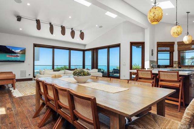 Image 15 of 40 For 2260 El Amigo Road