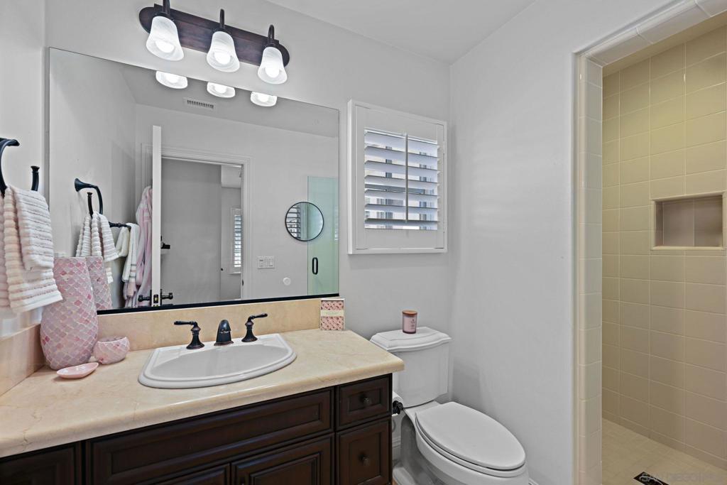 MLS #250043507SD image #44