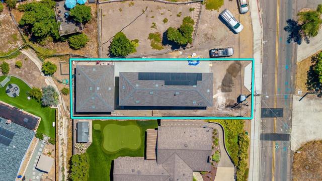 3335 37 S Barcelona St., Spring Valley CA: https://media.crmls.org/mediaz/5e15602a-67b0-43c0-bd64-c60d21de3c7e.jpg