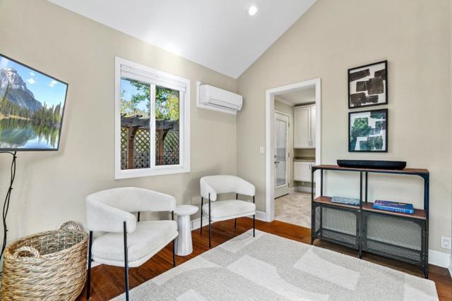 15976 Linda Avenue, Los Gatos CA: https://media.crmls.org/mediaz/5e16883d-adb3-4fa8-8803-97ba1fde5d64.jpg