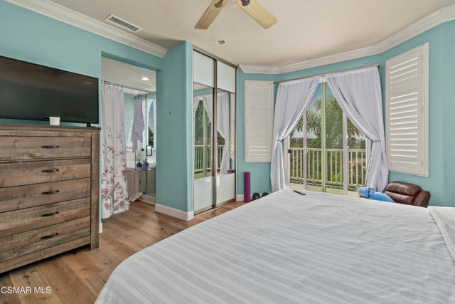 2336 Summerwind Place, Carlsbad CA: https://media.crmls.org/mediaz/5e18c87d-592c-497c-8303-beaba39c8659.jpg