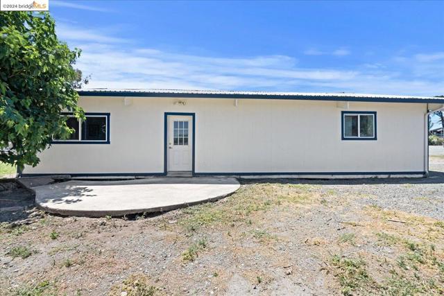 Image 33 of 57 For 2325 Taylor Road  