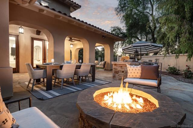 14522 Las Haciendas, San Diego CA: https://media.crmls.org/mediaz/5e1ad58a-1066-4cb3-afbf-0cc5ee58e7b9.jpg