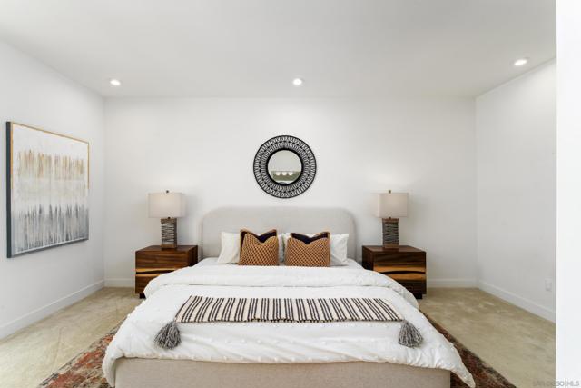 2731 Via Avella, San Diego CA: https://media.crmls.org/mediaz/5e1b5f5b-fdeb-4529-b6ae-dedc699f65e6.jpg