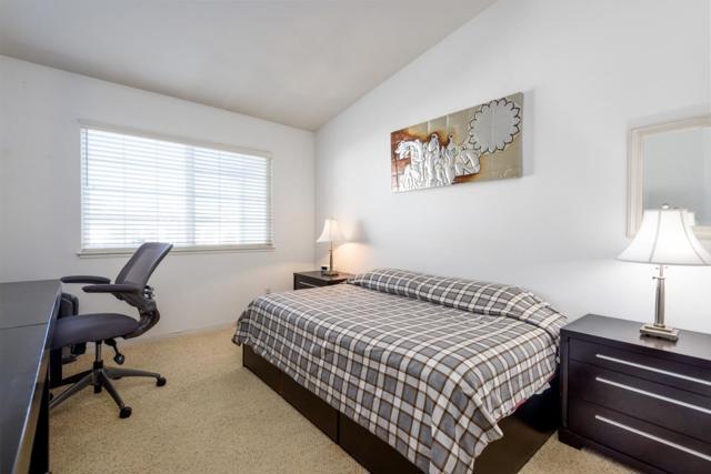 129 Outlook Circle, Pacifica CA: https://media.crmls.org/mediaz/5e1bbb0b-4908-406a-9882-44d1260ea040.jpg