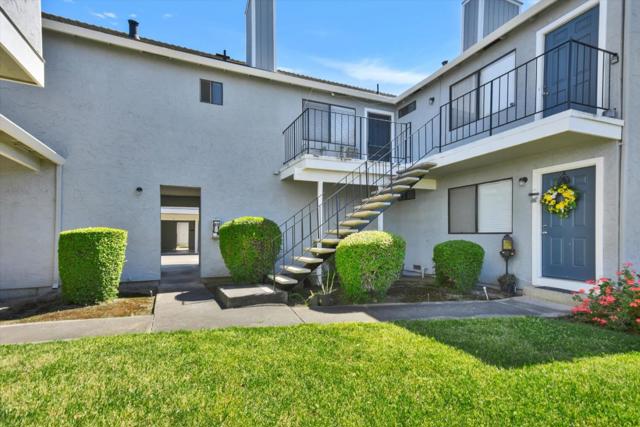 4965 Edgar Court, San Jose CA: https://media.crmls.org/mediaz/5e1c1dde-dd46-4c55-86f0-bc0930c67154.jpg