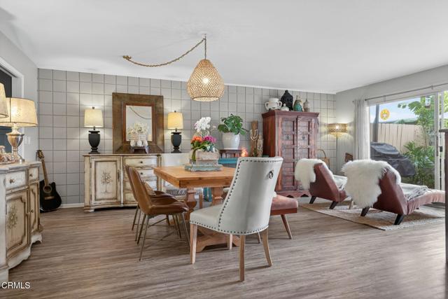 269 E Elfin Green, Port Hueneme CA: https://media.crmls.org/mediaz/5e1c425e-7873-46ab-a8fc-23288842a8ea.jpg