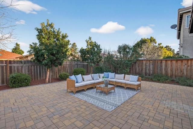 10334 S Tantau Avenue, Cupertino CA: https://media.crmls.org/mediaz/5e1c8d02-ff9c-4589-8527-7c8af48bd3ac.jpg