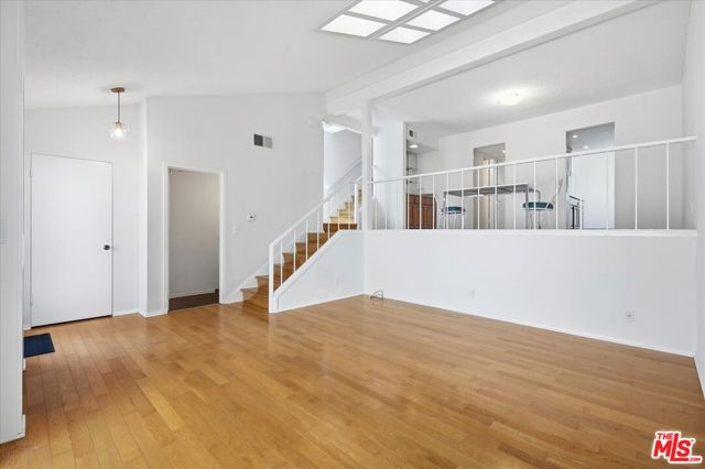 13065 Mindanao Way, 8 photo 6