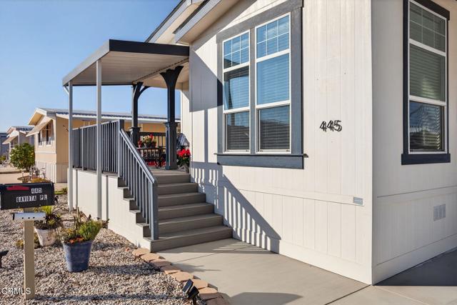 Detail Gallery Image 4 of 28 For 445 Gaviota Pl #124,  Oxnard,  CA 93033 - 3 Beds | 2 Baths