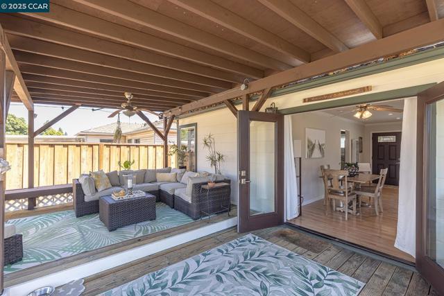 28 WESTWOOD, Napa CA: https://media.crmls.org/mediaz/5e1dcb5f-1513-43a6-b900-eaab3c54b46f.jpg