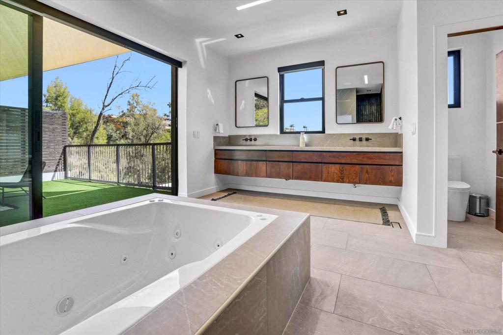 MLS #250022021SD img 69