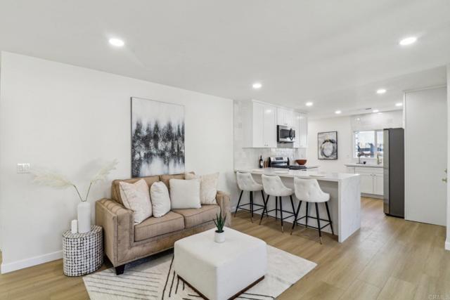 Detail Gallery Image 5 of 72 For 1740 Petra Dr, San Diego,  CA 92104 - 5 Beds | 4 Baths