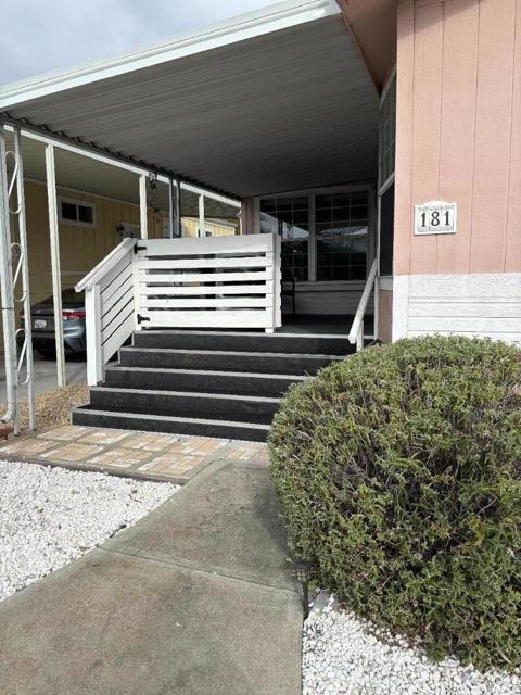1225 Vienna, Sunnyvale CA: https://media.crmls.org/mediaz/5e1ece52-0f65-4c18-b878-6b03296ad3aa.jpg