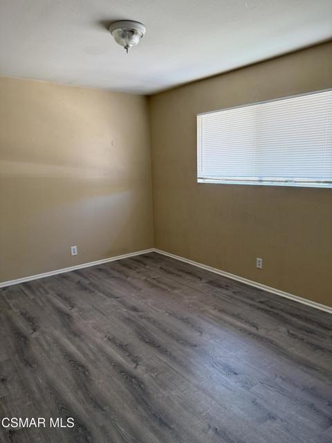 2014 Avenida Placida, Simi Valley CA: https://media.crmls.org/mediaz/5e1f17d1-6556-445b-b7d8-76cc5d29dcd3.jpg
