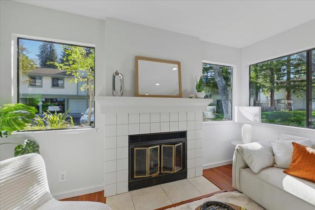 34791 Dorado, Fremont CA: https://media.crmls.org/mediaz/5e1f32e6-6b7f-4e96-b785-8297d6cd3af9.jpg