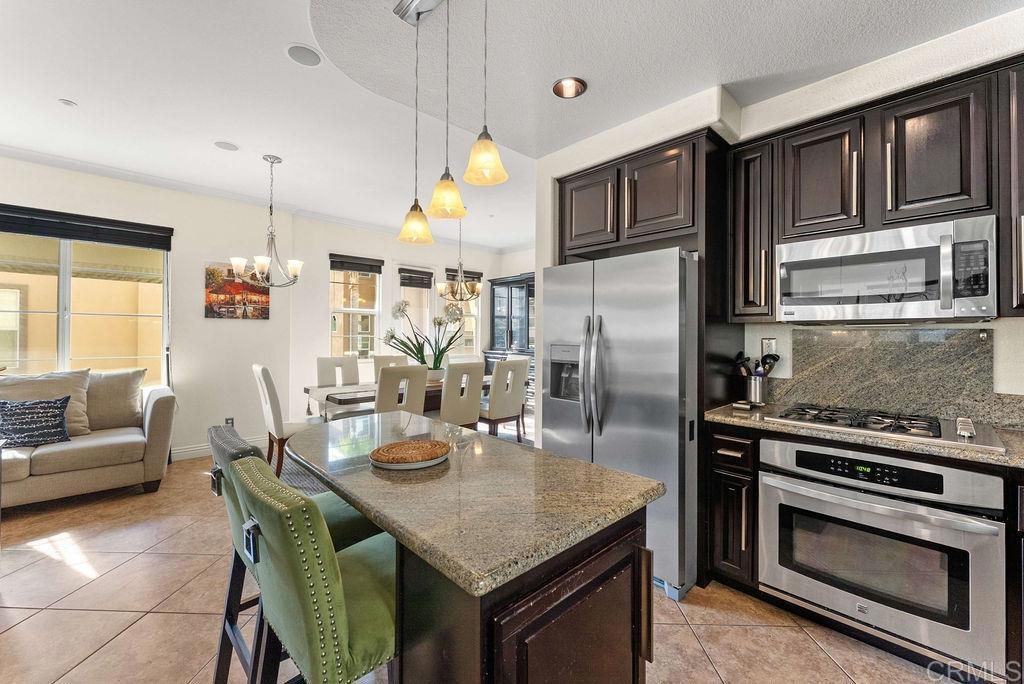 2712 Villas Way - photo 6