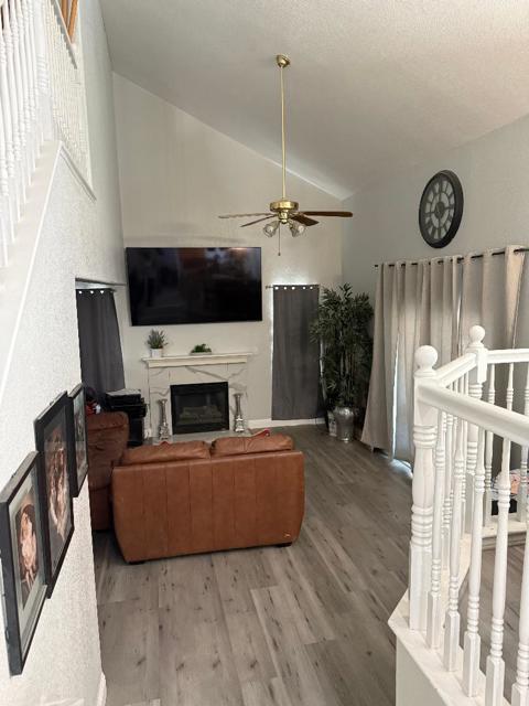 675 Pinot Noir Court, Los Banos CA: https://media.crmls.org/mediaz/5e228649-c04c-4fec-b883-245d635abd05.jpg