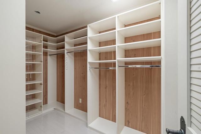 730 Hillsborough Boulevard, Hillsborough CA: https://media.crmls.org/mediaz/5e22d35e-b8c0-4cfc-bdef-a1258886edb0.jpg